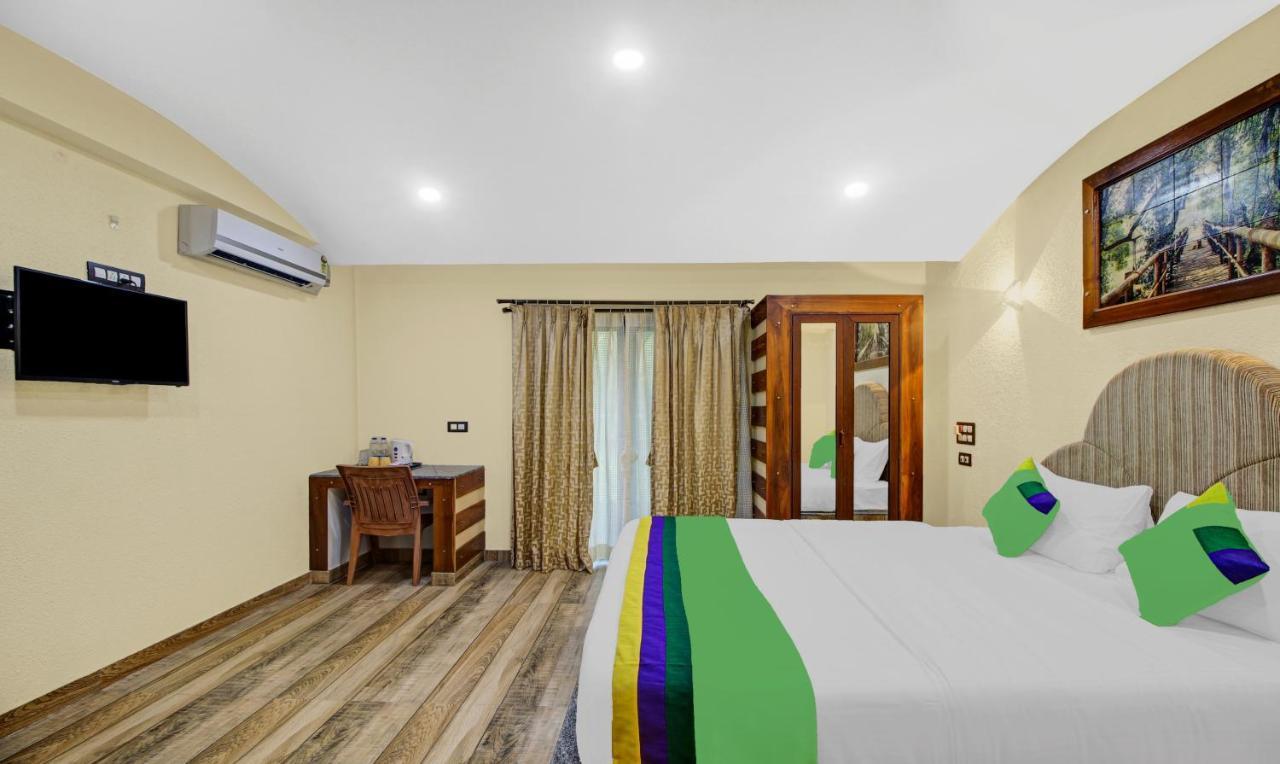 בנולים Treebo Majestic Palms, 2 Km From Colva Beach מראה חיצוני תמונה
