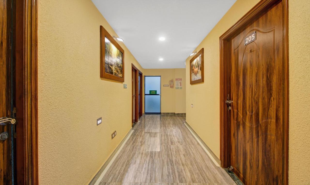 בנולים Treebo Majestic Palms, 2 Km From Colva Beach מראה חיצוני תמונה